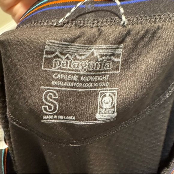 PATAGONIA | Black Capilene Midweight Base Layer Bottoms Sz S - Picture 2 of 4